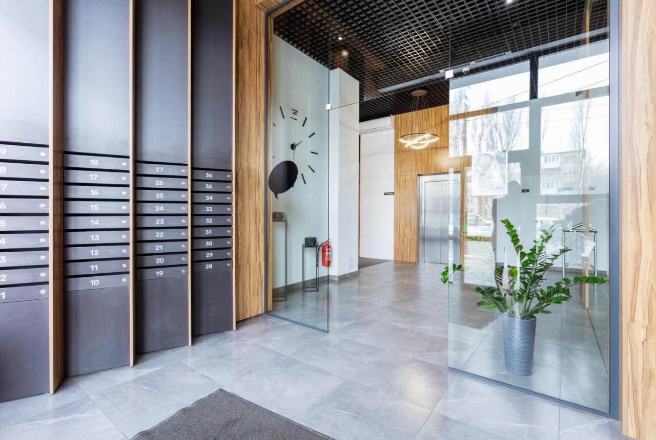 Nyvky Like Home - Studio - Apt 35 Kiew Exterior foto