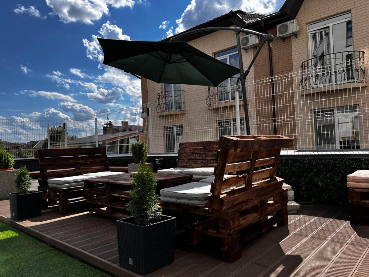 Nyvky Like Home - Studio - Apt 35 Kiew Exterior foto