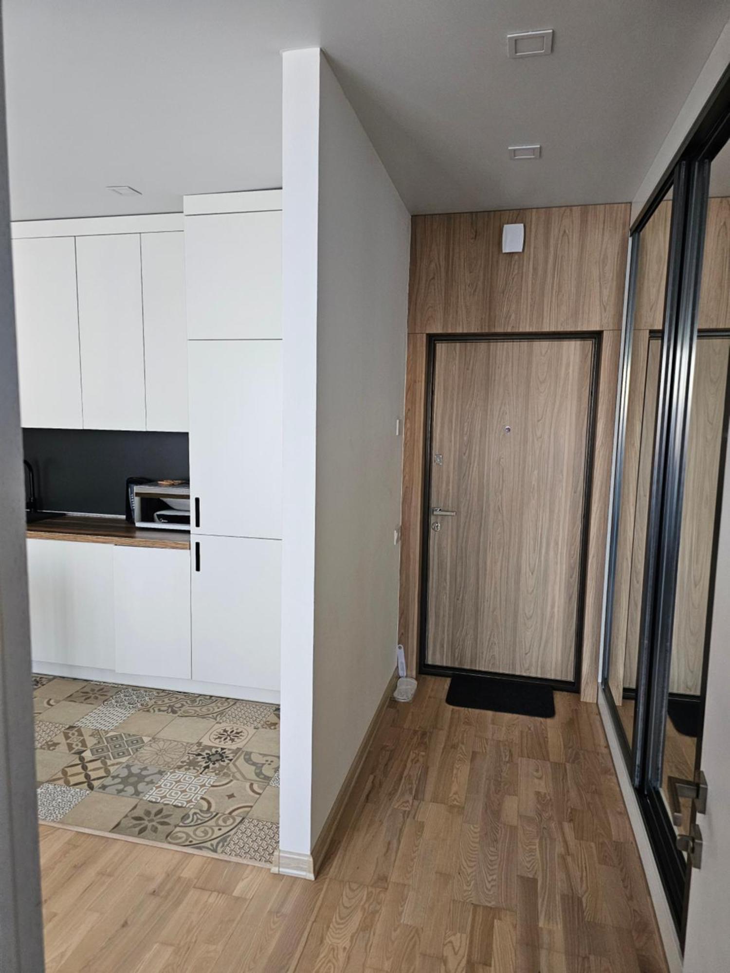 Nyvky Like Home - Studio - Apt 35 Kiew Exterior foto